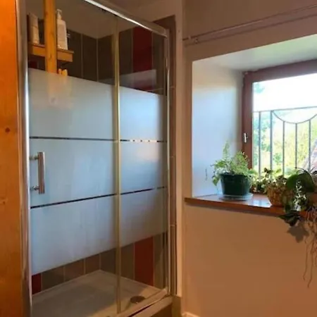 Petite Chambre, Grand Confort Comme A La Maison * Sommieres-du-Clain